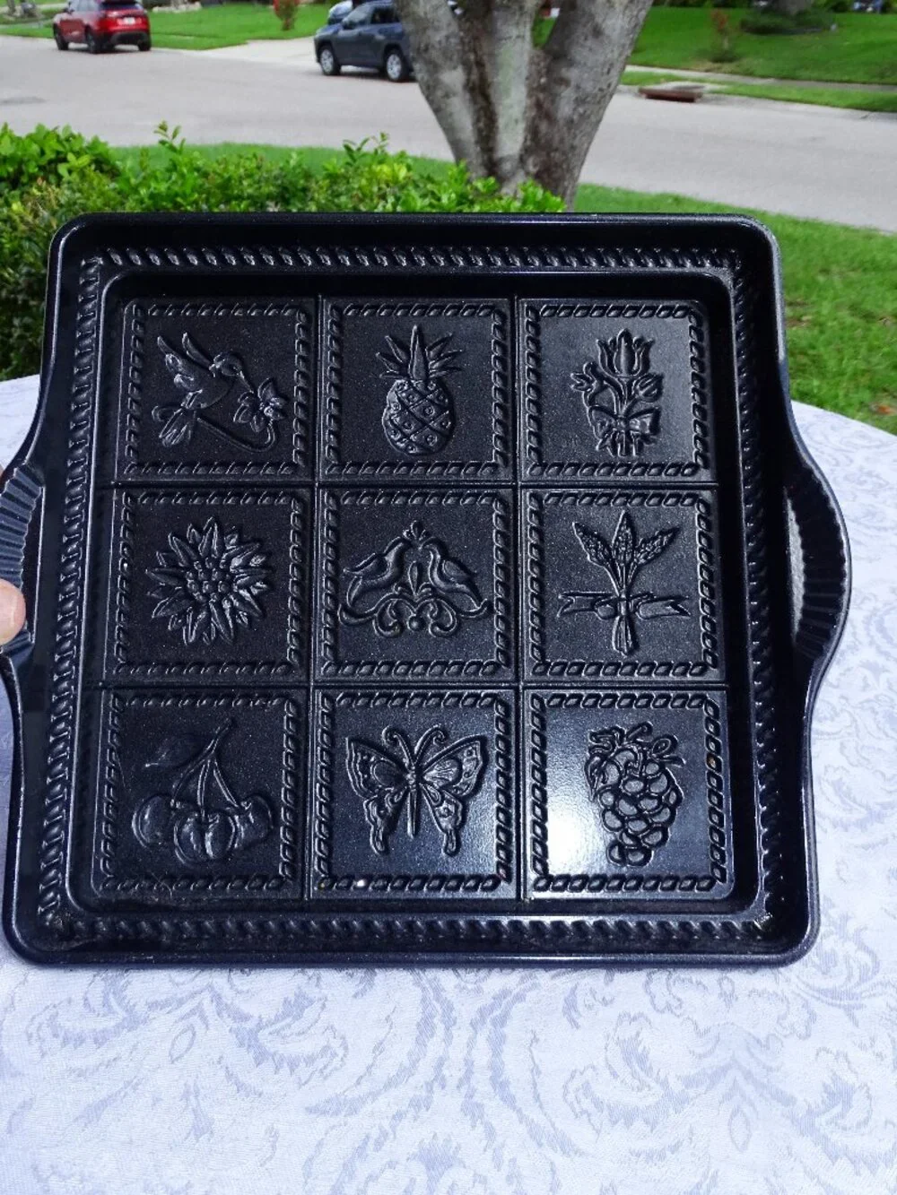 Shortbread Baking Pan by Nordic Ware